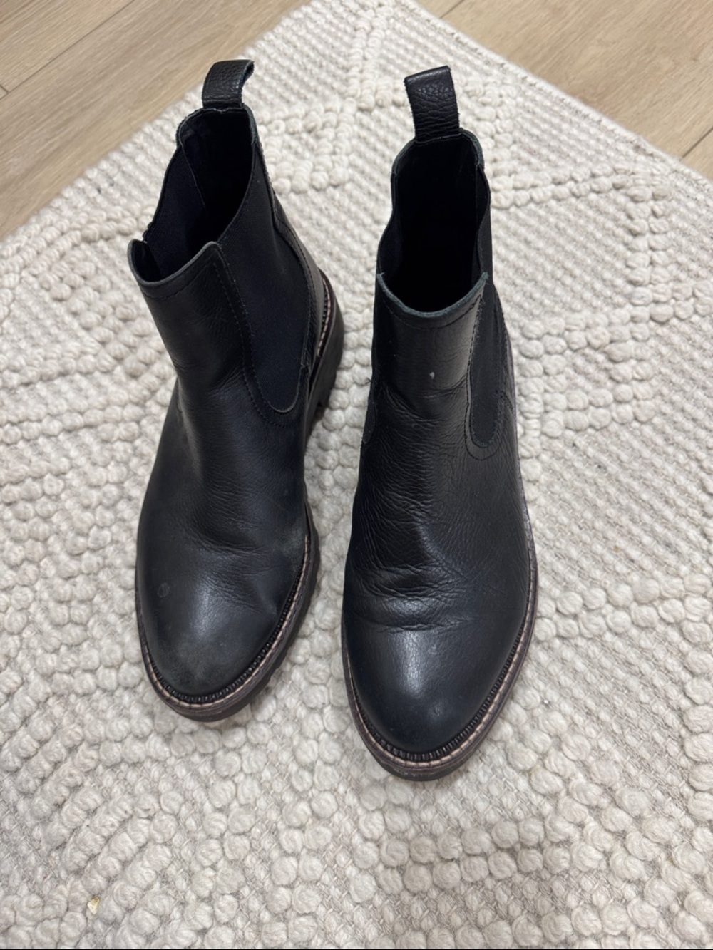 Caslon Black Leather Chelsea Boot with Lug Sole